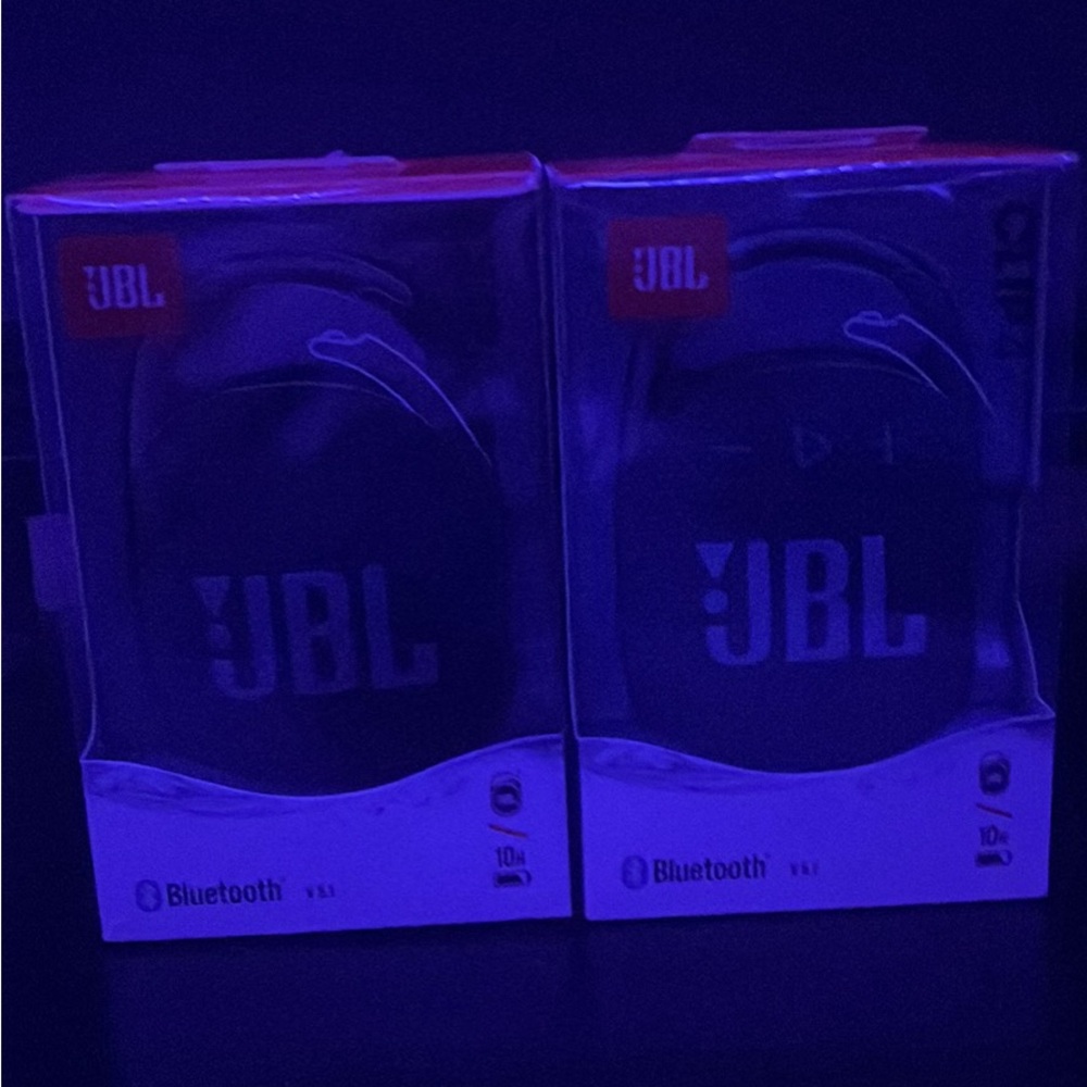 JBL Portable Bluetooth Speaker